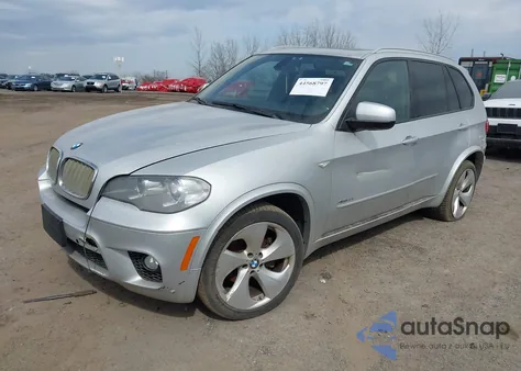 2012 BMW X5 xDrive50I z USA, uszkodzony, nr VIN 5UXZV8C57CL425585